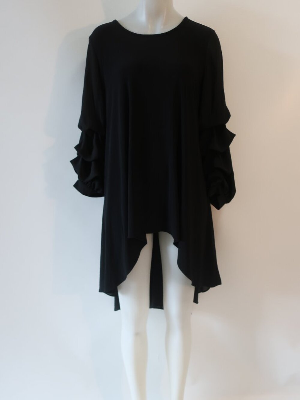 NWT Womens Joseph Ribkoff Black Tunic Top W/Tiered Sleeves 12